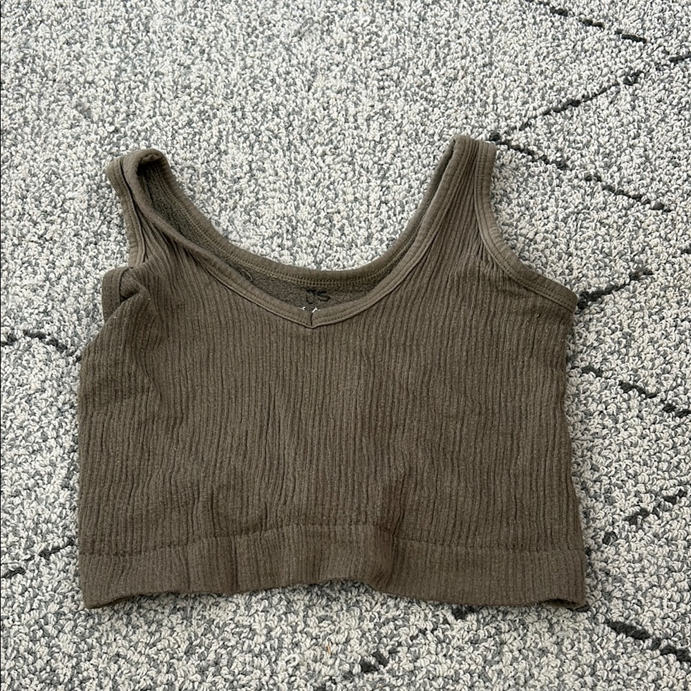 dark green crop top